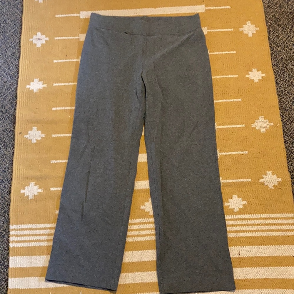 Land’s End Medium Gray Cotton Stretch Workout Pants